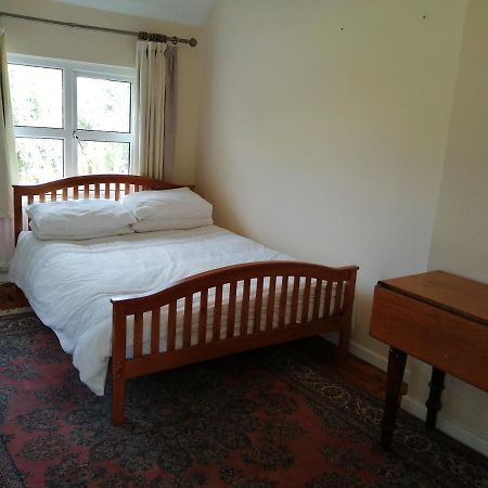 Lisieux House On Lough Neagh Bed and Breakfast Aghalee Exteriör bild