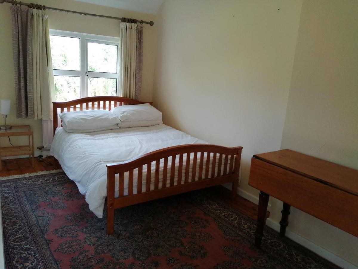 Lisieux House On Lough Neagh Bed and Breakfast Aghalee Exteriör bild
