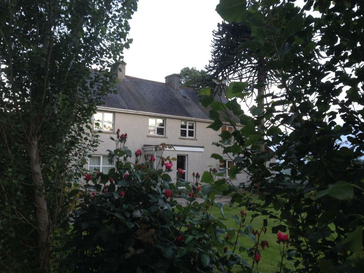 Lisieux House On Lough Neagh Bed and Breakfast Aghalee Exteriör bild